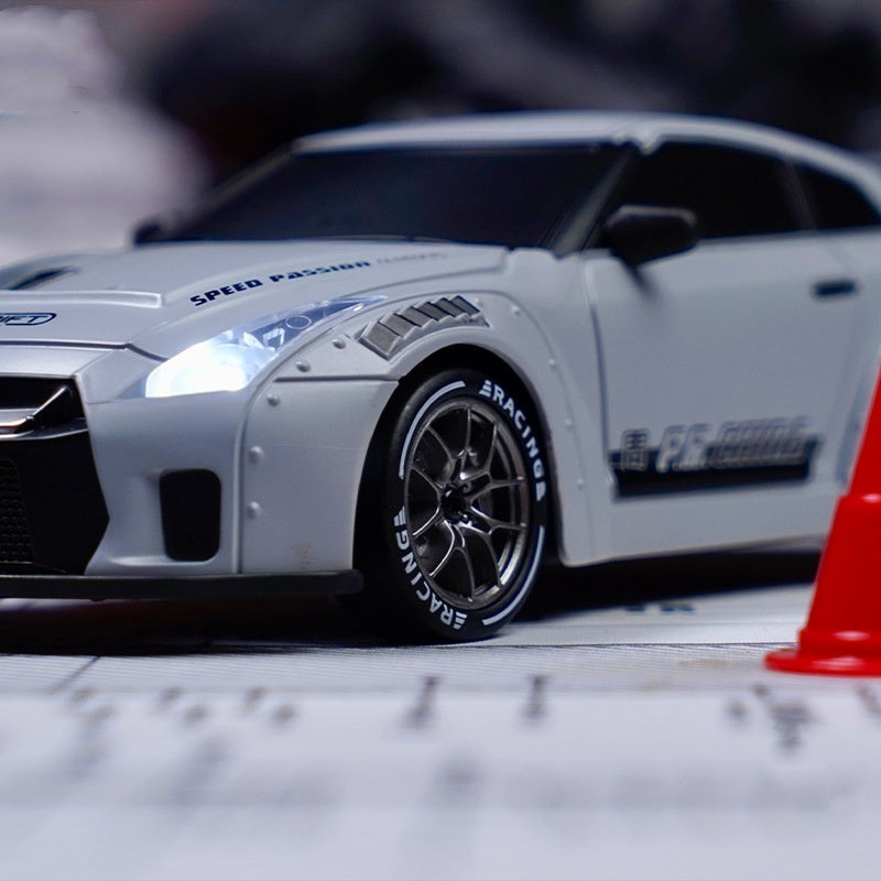 Full Scale Throttle RC Remote Control Drift Car Toy