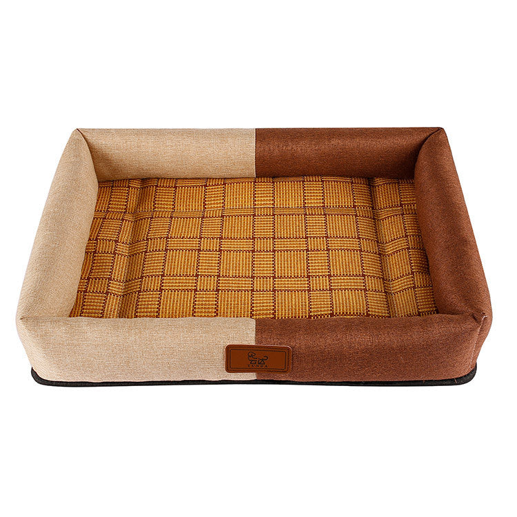 Dog's nest and cat's nest in summer