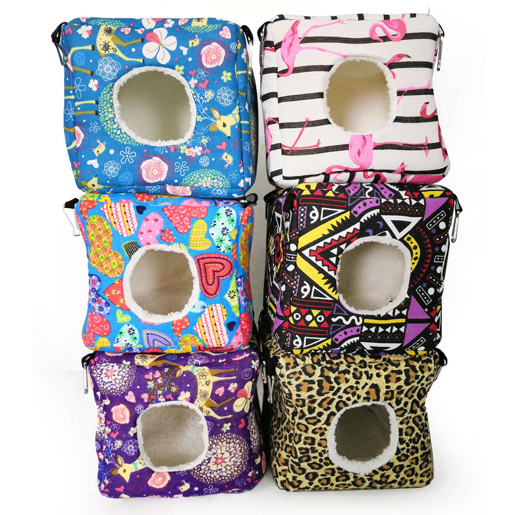 Parrot Birds Stay Warm In The Winter Cotton Nest