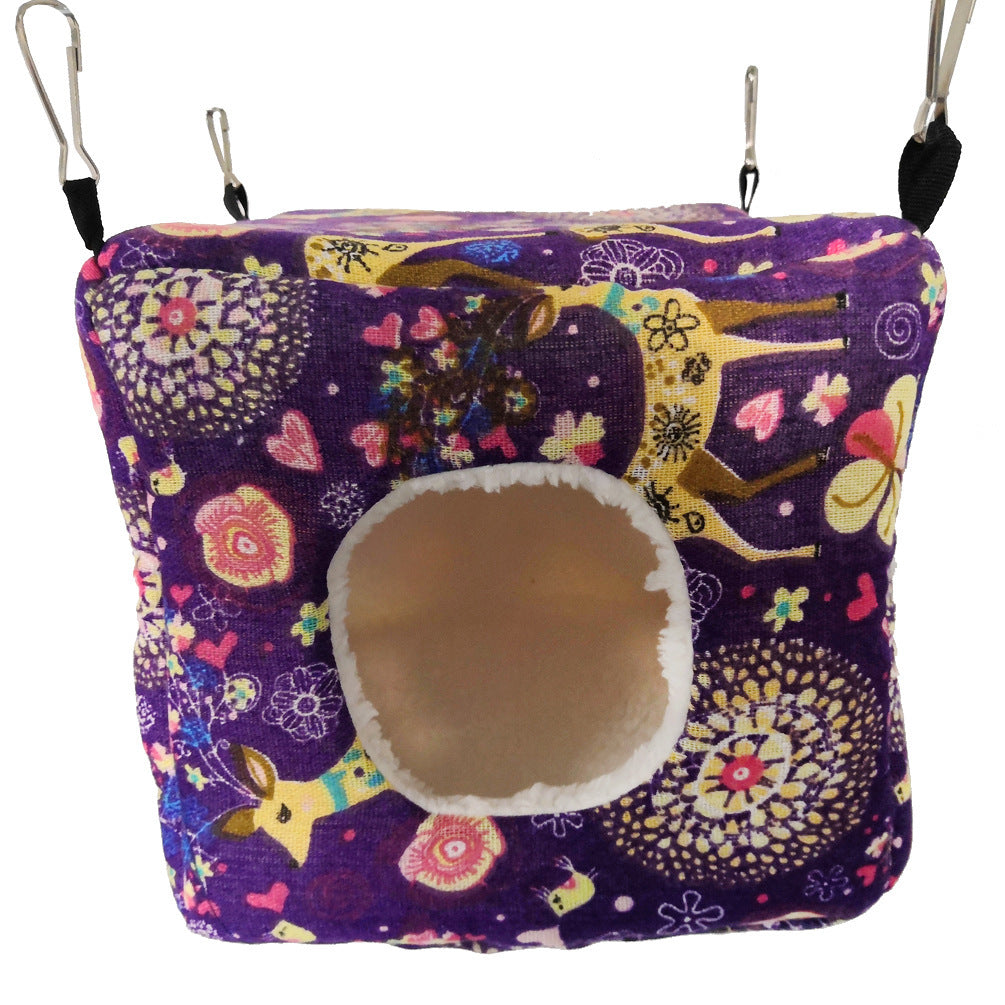 Parrot Birds Stay Warm In The Winter Cotton Nest